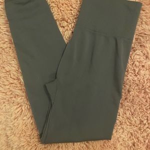 brand | don’t know.   size | fits m-xl    color | gray